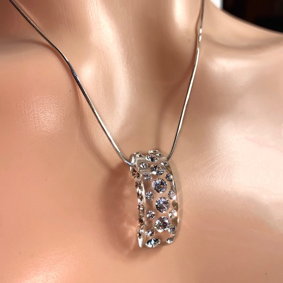 Acrylic Crystal Necklace Embellished With Genuine “Crystal Stone Elements” - Picture 1 of 14